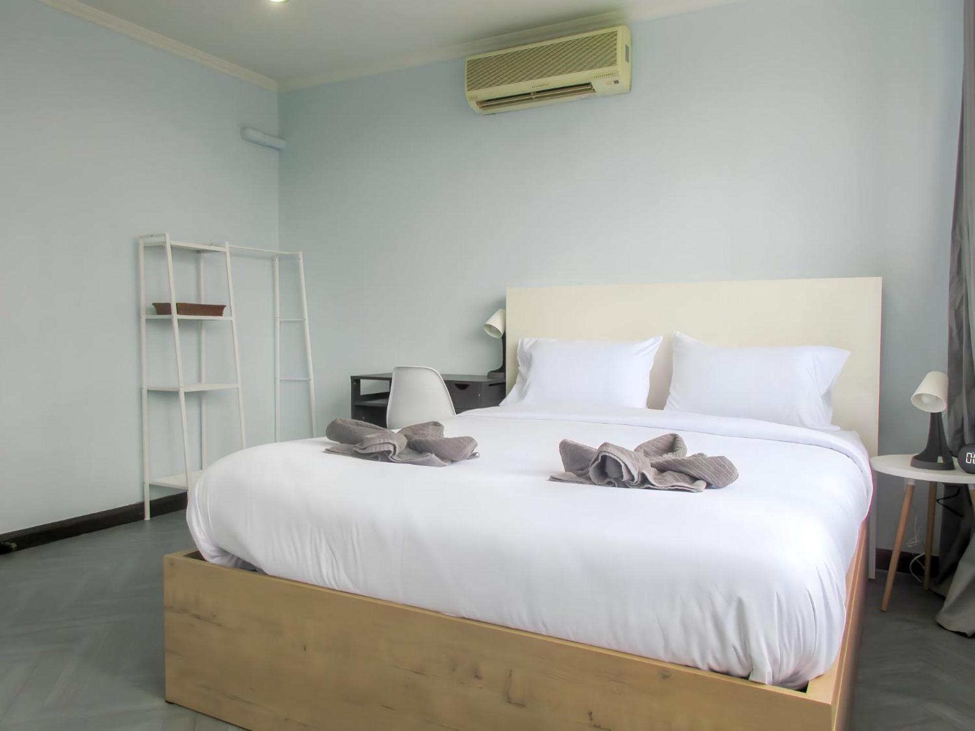 420 Hostel - Ekkamai Buds & Beds Бангкок Екстер'єр фото